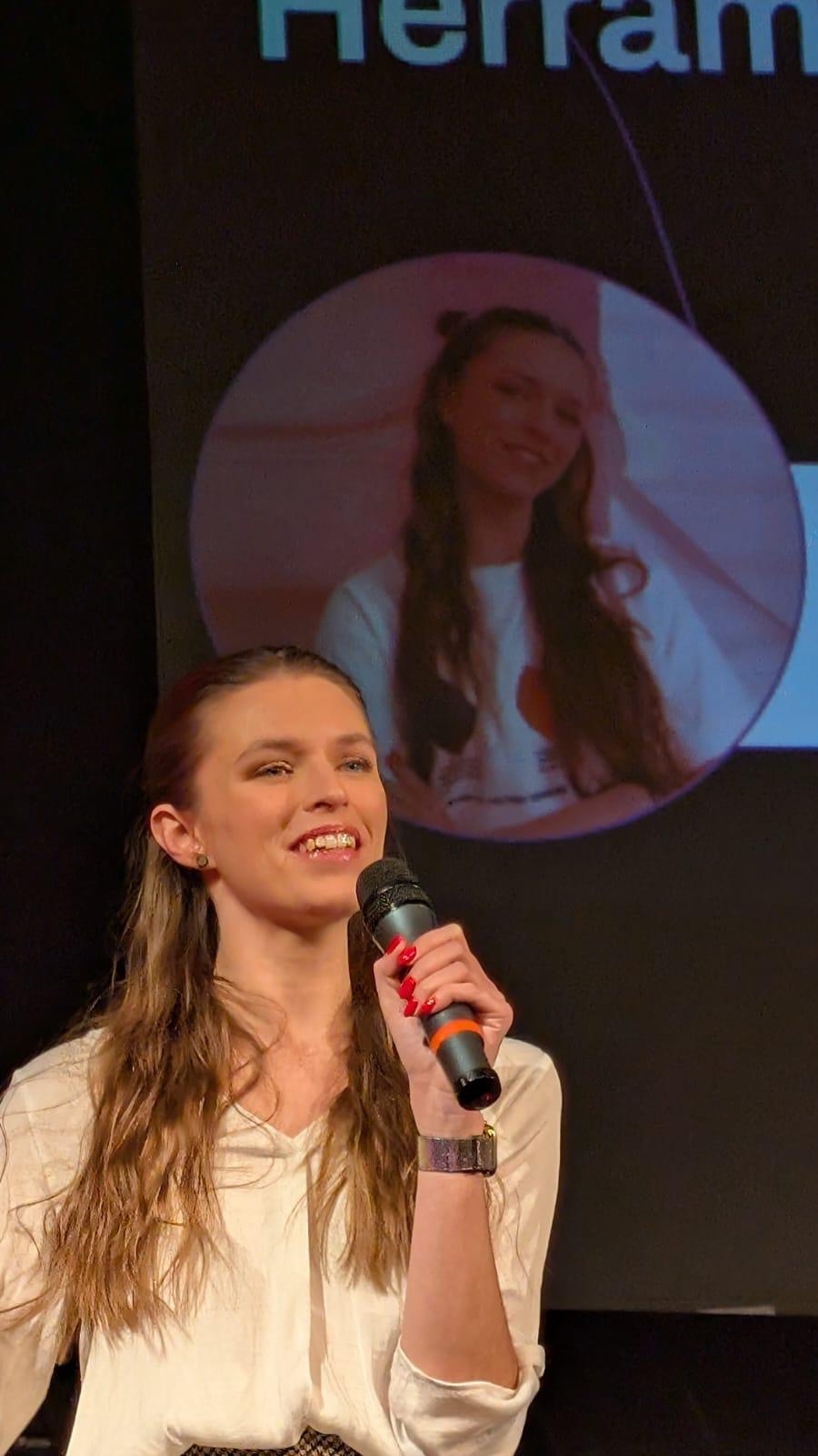 Inteligencia Artificial en la práctica: herramientas y aplicaciones para el empleo — foto 1